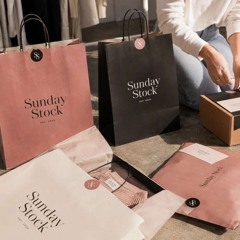 Custom e-commerce paper bags